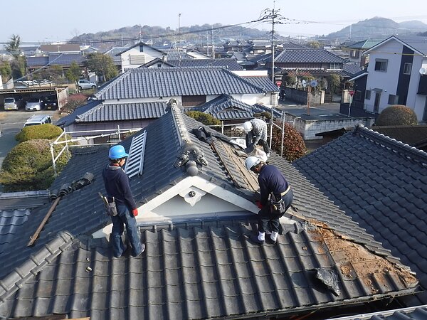 荒尾市　光明寺様において　屋根瓦の葺き替え　太洋瓦総工の画像