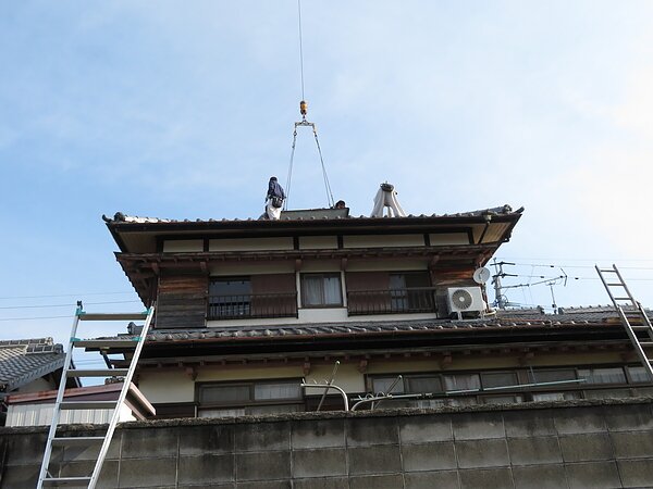 大牟田市三池において、瓦の葺き替え　　　の画像