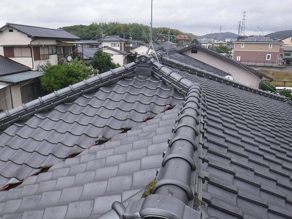 大牟田市橘において、瓦の葺き替えの画像
