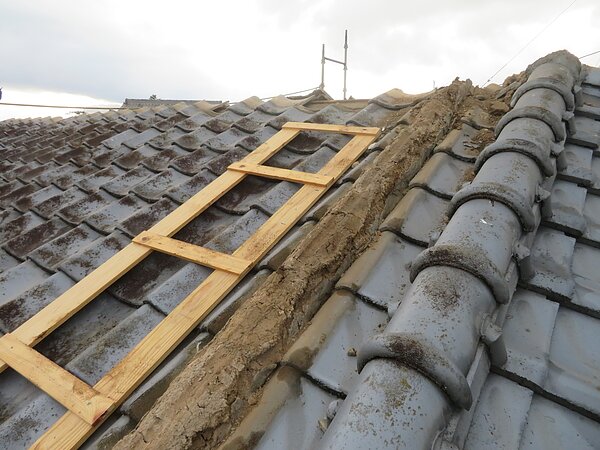 玉名市大浜町にて既存瓦の葺き直しの画像